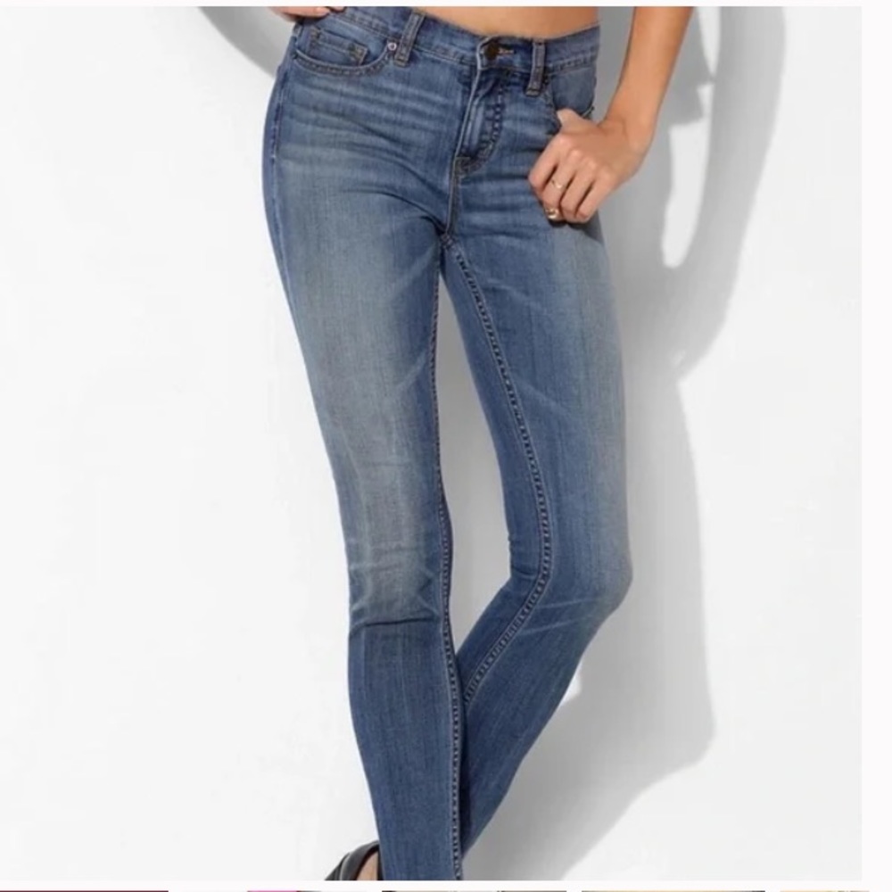 BDG Cigarette Jeans